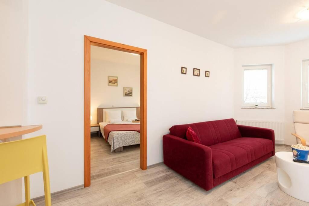 Apartments Doris, Krk Кърк Екстериор снимка